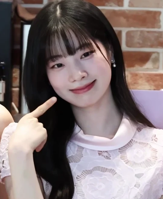 Retrato oficial de Dahyun